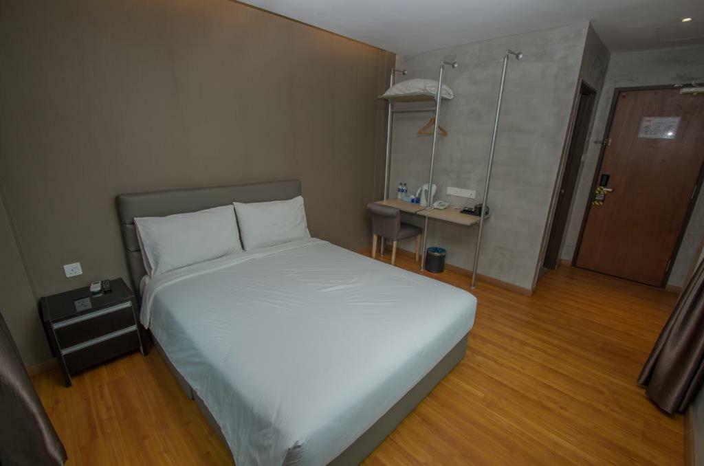 Insta Hotel Τζόχορ Μπάχρου Εξωτερικό φωτογραφία